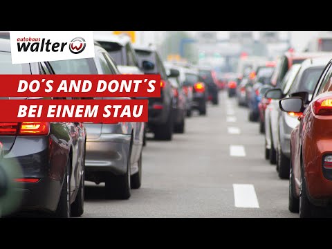 Stau: Was darf ich, was darf ich nicht? 10 Regeln für das richtige Verhalten im Stau