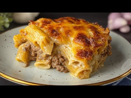 Is this just the EASIEST French Onion Pasta Bake! I’ve Never Eaten Anything This Delicious!