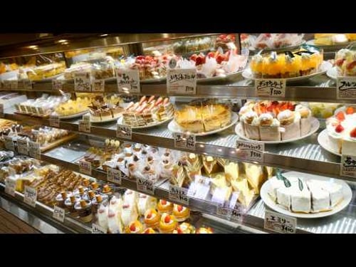 90-Year-Old Pastry Chef Still Baking! Japan’s Oldest Pâtissier Makes Beautiful Cakes