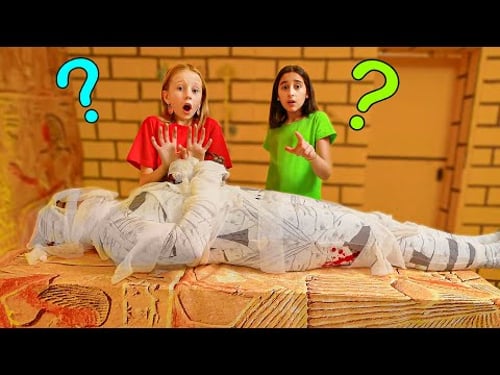 ¡Sorpresa en la tumba! Nastya encuentra una momia mágica
