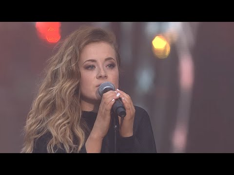 Alan Walker (upscaled to 4K), Faded & Sing Me To Sleep - VG Lista 2016 with subtitles