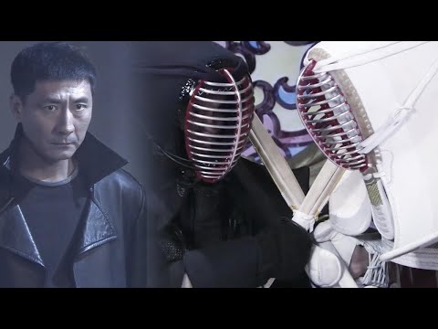 Japanese challenged the agent, but one strike brought him to his knees!