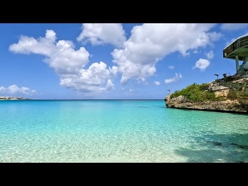 Turquoise Tranquility: Why Is This Sea So Clear & Blue?