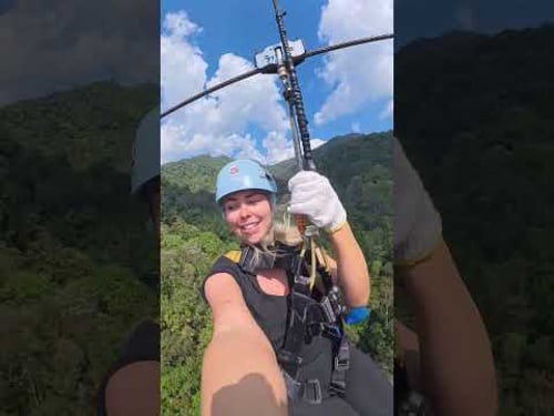 Jungle ZIPLINE in Chiang Mai🫶🏼🌴 #thailand #jungle #zipline #chiangmai