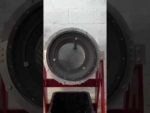 Over engineering a way to clean litter boxes