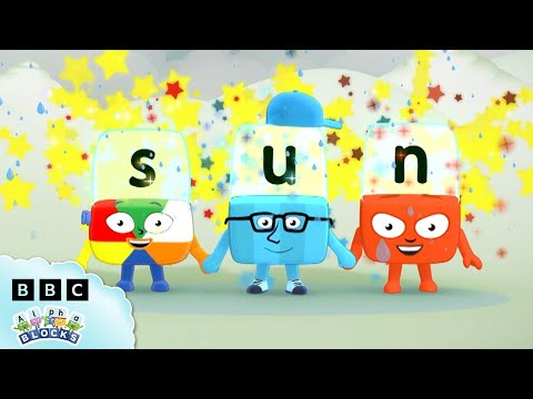 Let's Spell Some Outdoor Themed Words 🌳 | Learn to Spell | @officialalphablocks