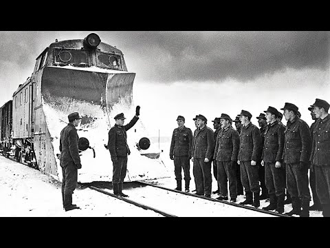 German POWs In Canada Were Shown a Snowplow Train — They Thought It Was A War Machine