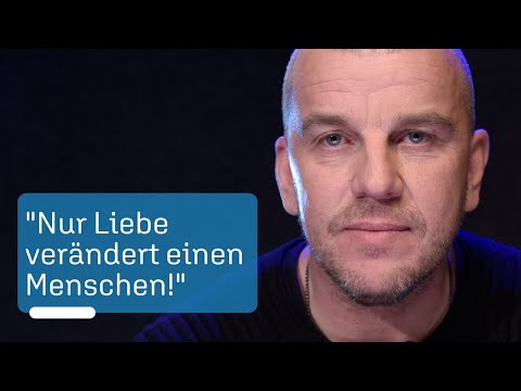 Versöhnung mit dem Vater | "Nur Liebe verändert einen Menschen" #ERFMenschGott