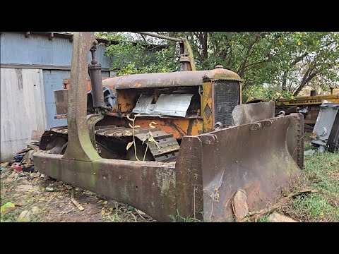 Rescuing a Pair of Allis Chalmer L Crawler Tractors