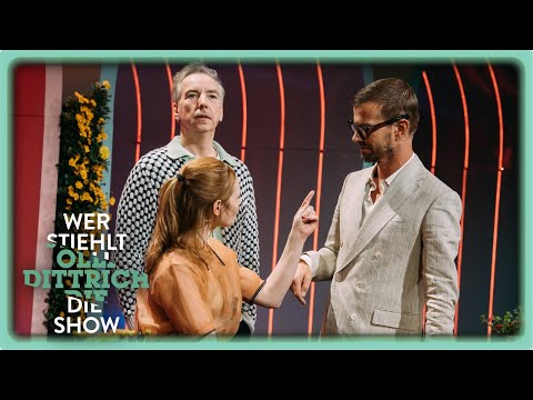 "You're so mean!" | Olli Dittrich writes questions in mirror writing | WSMDS