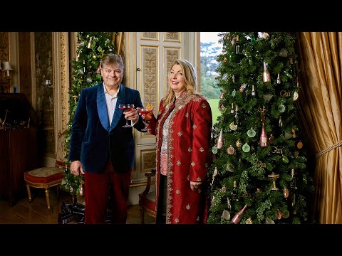 Embrace the magic of the holidays at Highclere Castle with the Carnarvons