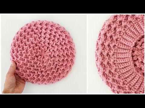 Volumetric crochet beret for any size. Takes from one skein
