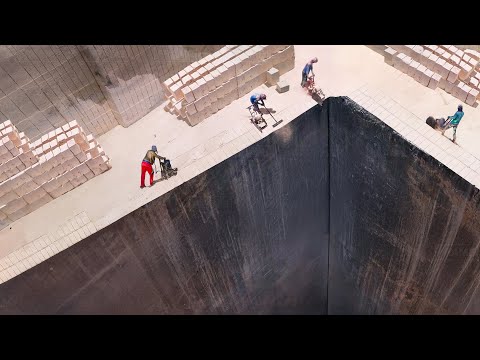 How They Mine Rocks Inside Super Deep Quarry