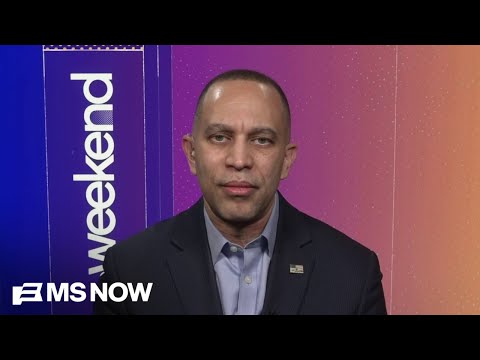 ‘Disgusting’: Hakeem Jeffries blasts Trump over racist AI video of Obamas
