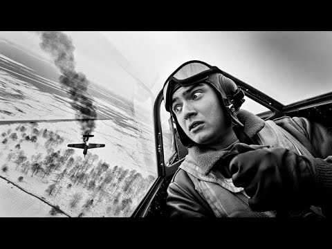 Tout Le Monde S'est Moqué De Ce Pilote Soviétique Jusqu’à Ce Que Sa Manœuvre “FOLLE” Abatte 8 Avions