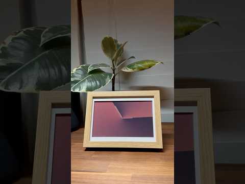 DIY E-Ink Display with a Raspberry Pi #raspberrypi #tech #eink #diyelectronics