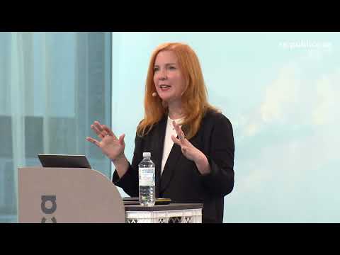 re:publica 2022: Kate Crawford: ROCKS, FLESH, AND ROCKETS: A Political Ecology of AI