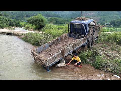 FULL VIDEO: Girl repairs and restores truck after flash flood - engine repair and revival