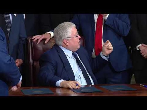 West Virginia governor makes economic announcement