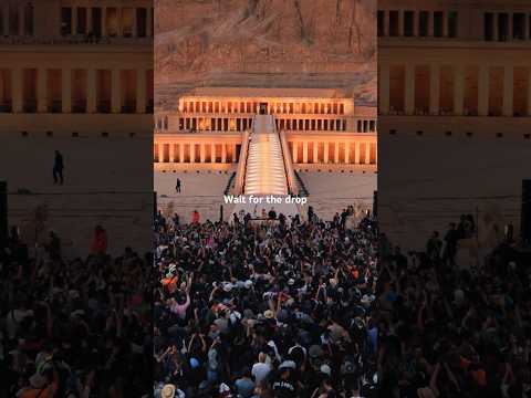 @adriatique plays On My Knees #cercle #dj #electronicmusic #music #adriatique