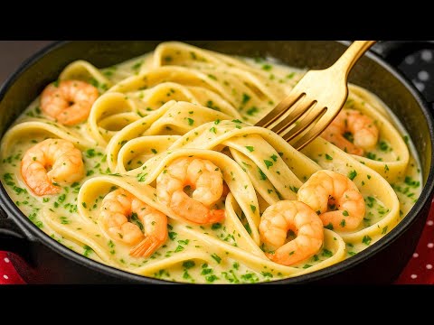 Just like in the best Italian restaurant – creamy shrimp pasta made easy at home!