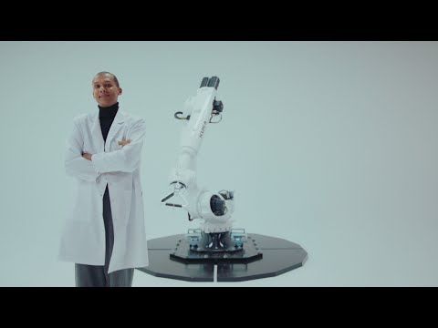 Mosaert and KUKA present the Multitude Tour