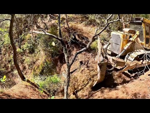 ACTIONAL ROAD CONSTRUCTION 4 -CLIFFS FILLING LANDSLIDE AREA NEW ROAD WORK CAT D7G Bulldozer