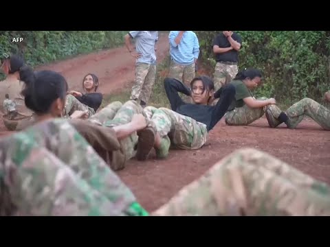 ရှေ့တန်းစစ်မြေပြင်က နွေဦးတော်လှန်ရေး အမျိုးသမီးစစ်သည်များ (အမျိုးသမီးကဏ္ဍ)