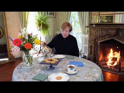 Preserving for Winter & Making My FAVORITE Autumn Cookie!