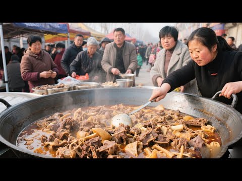 河北沧州夫妻摆摊卖牛杂,出不出摊看挂牌,想吃上得提前排队等【好食勇哥】