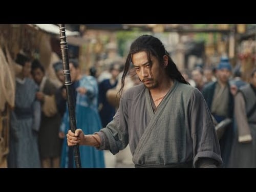 貪官害小夥家破人亡,18年後他成為武功高手,當街下攔住仇人,將50人全部殺盡報仇雪恨!⚔️ 功夫 MMA | Kung Fu #战争 #逆袭