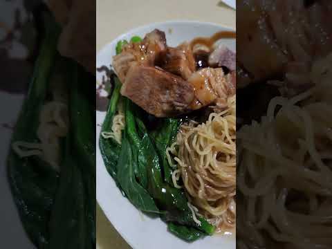 牛腩撈面😍😋 #chinesefood #hktravels #hkfoodies #beefnoodles #foodie #streetfood #yummy #beef #shorts