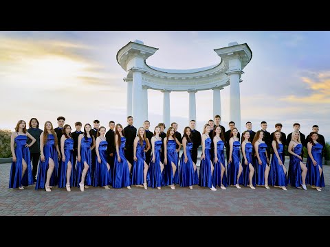 Чарівний, зворушливий танець випускників під українську пісню