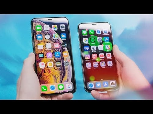 Unboxing the iPhone XS Max