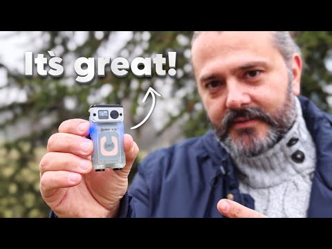 Wuben X3 EDC Flashlight Review: Wireless Charging & Rotating Head = Genius