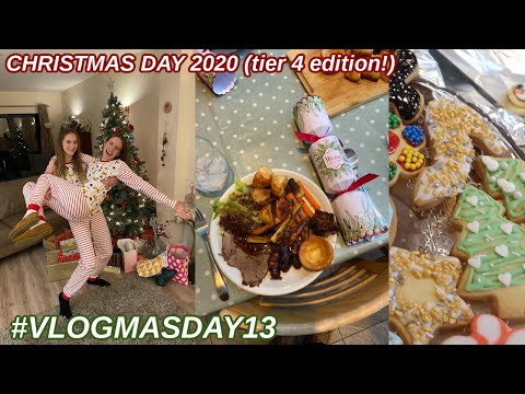 CHRISTMAS at the Booths! #VLOGMASDAY13