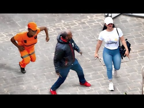 Echte Superhelden mit der Kamera eingefangen