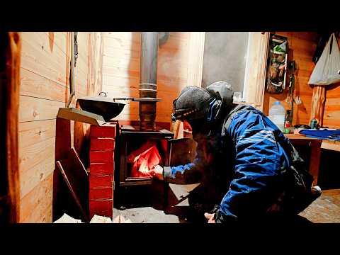 -40 КОСТЁР СПАСАЕТ! ТЕПЛО И УЮТ МАЛЕНЬКОЙ ИЗБЫ. ПОЕЗДКА СТАЛА ВЫЖИВАНИЕМ!