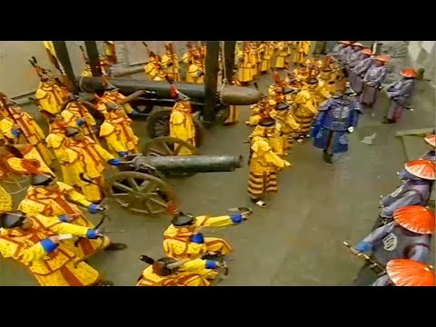 貪官提審皇親國戚,不料下一秒軍隊包圍衙門,連皇上都驚動了!