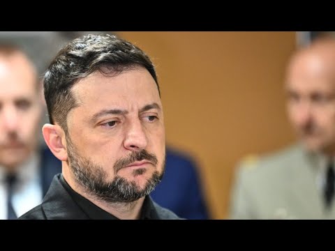 phoenixRunde: Krieg und Korruptionsskandale - Wie groß ist der Druck auf Selenskyj?