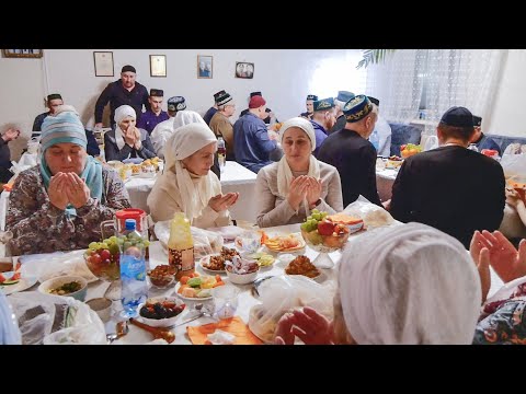 How IFTAR is held among Tatars in a village during RAMADAN in Russia. Islam in Tatarstan.