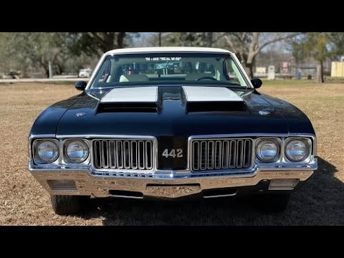 Why the 1970 Oldsmobile 442 Is One of the Greatest Muscle Cars Ever