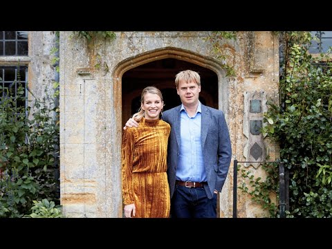 A TOUR of ENGLAND'S Finest MANOR HOUSE