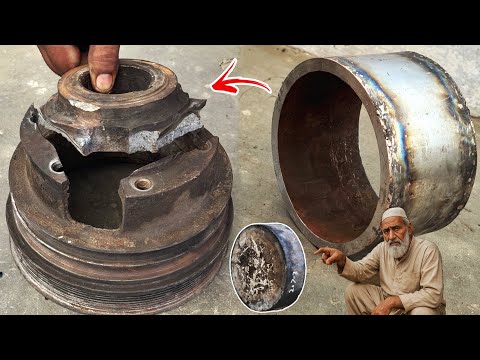 The Skilled Mechanic Revived A Broken Giant Pulley Of Old Model Engine With Basically Tools
