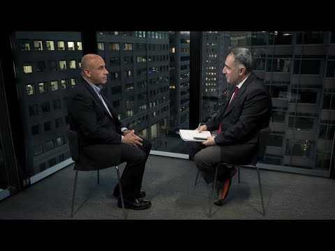 گفتوگوهای واشنگتن: امیر آویوی, سرتیپ بازنشسته ارتش اسرائیل