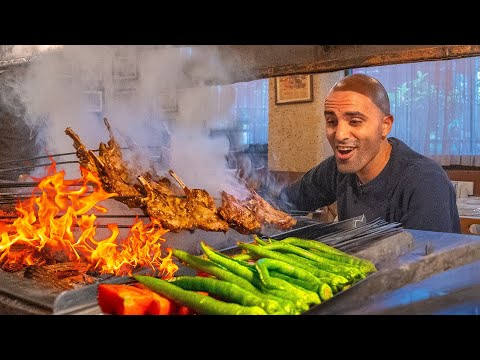 THE ULTIMATE STREET FOOD TOUR IN ISTANBUL | KEBAB KING + INSANE STREET FOOD IN TURKEY