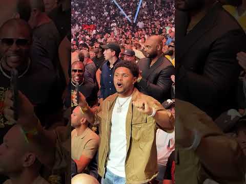 When there’s less than three weeks until you fight Teofimo Lopez🕺😅