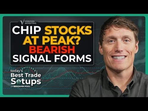 Memory Sector Warning: Engulfing Pattern Signals Potential Trend Change