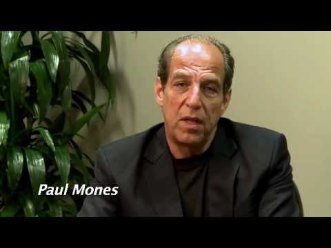 What are the warning signs of a child molester?