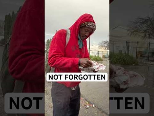 It Was Raining… So I Showed Up 🎄#homeless #kindness #christmas